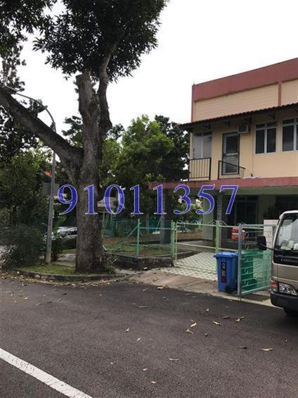 Richards Avenue (D19), Terrace #149577342